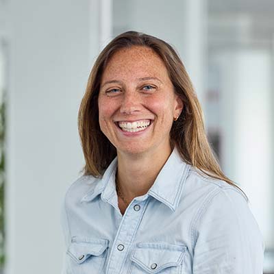 Alexandra Belzer